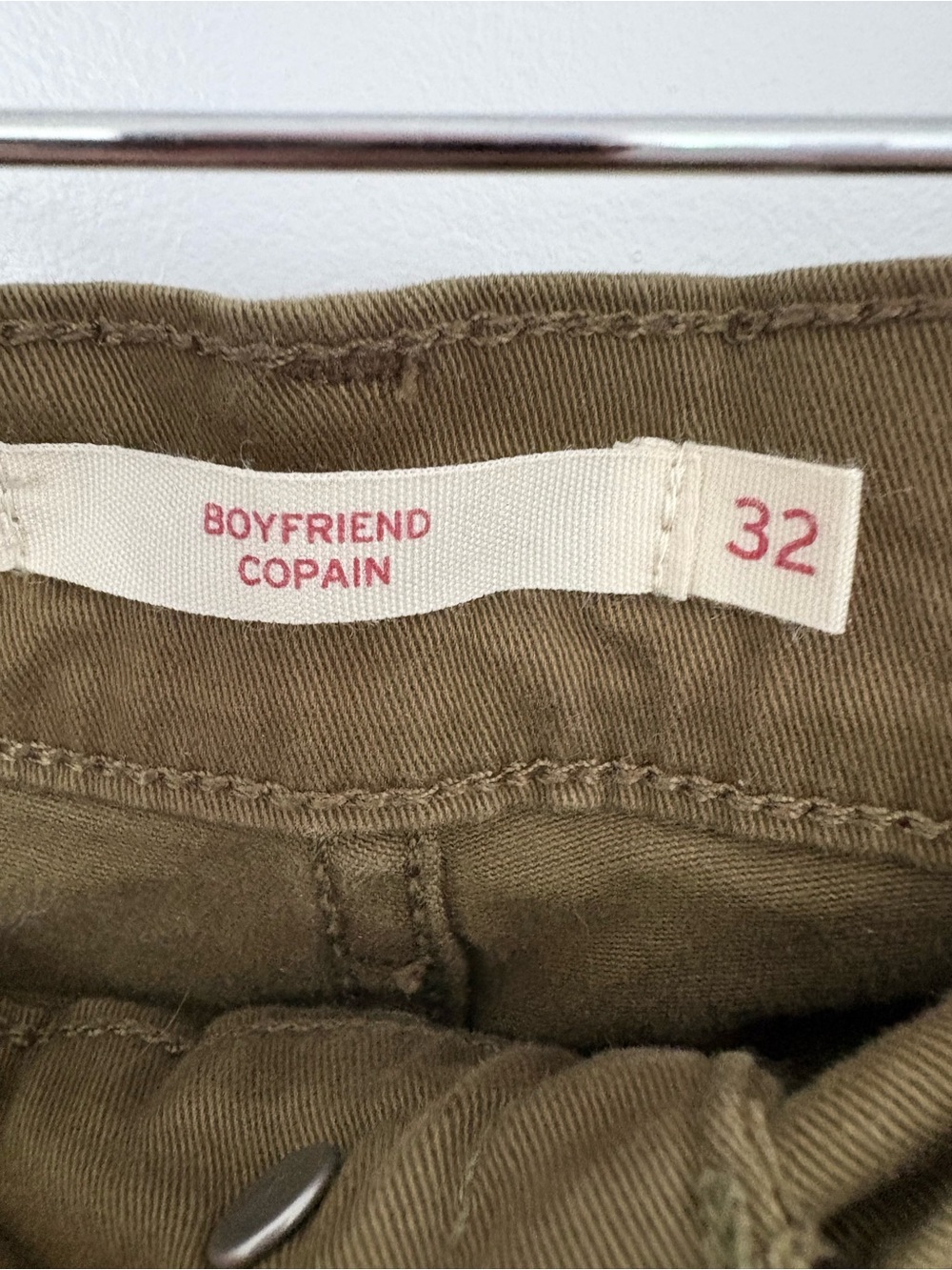 Levi’s Boyfriend Chino Pants Olive Green Size 32 Relaxed Fit - Picture 4 of 4